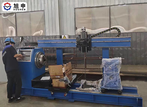 軋輥堆焊專機(jī)，滾輪架廠家